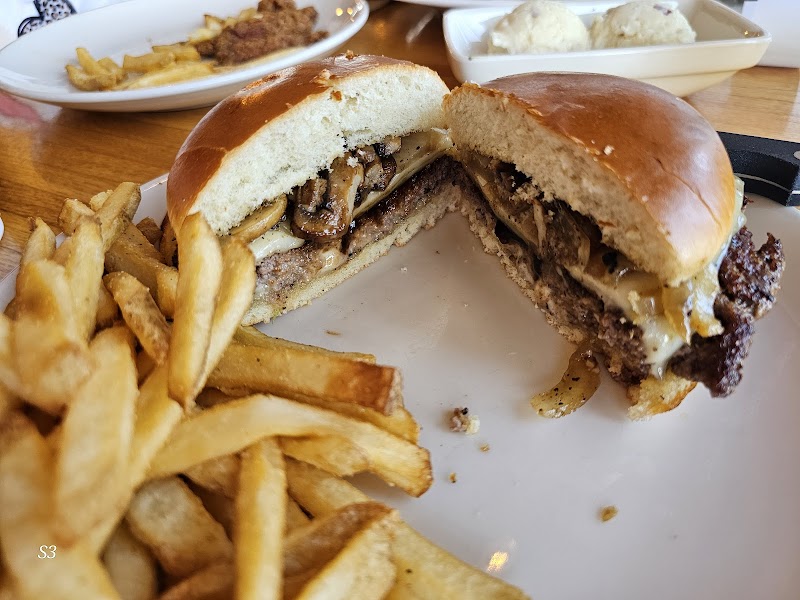 Applebee's Grill + Bar photo 2